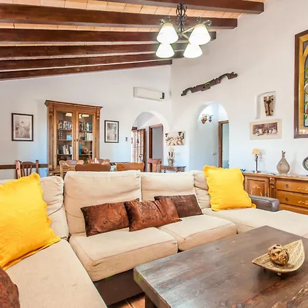 Cubo's La Encina Holiday home *