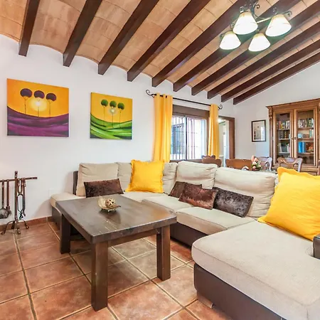 Holiday home Cubo's La Encina