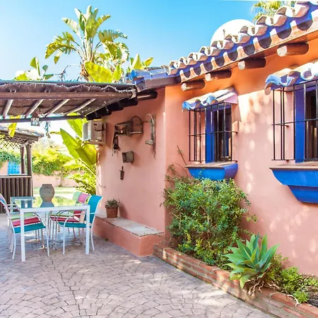 Cubo's La Encina Holiday home *