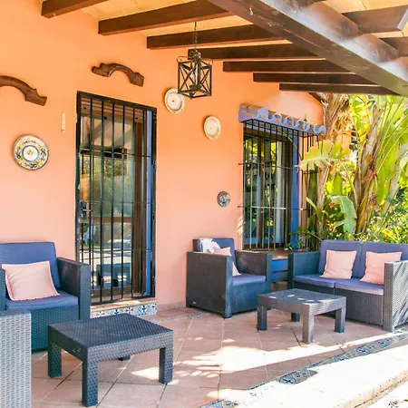 Cubo's La Encina Holiday home *