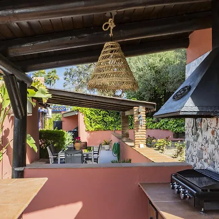 Cubo's La Encina Holiday home *