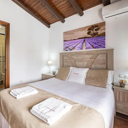 Cubo's La Encina